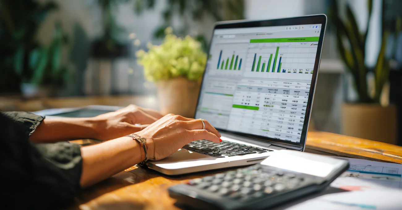 Artificial Intelligence for Financial Services: Guide + Examples