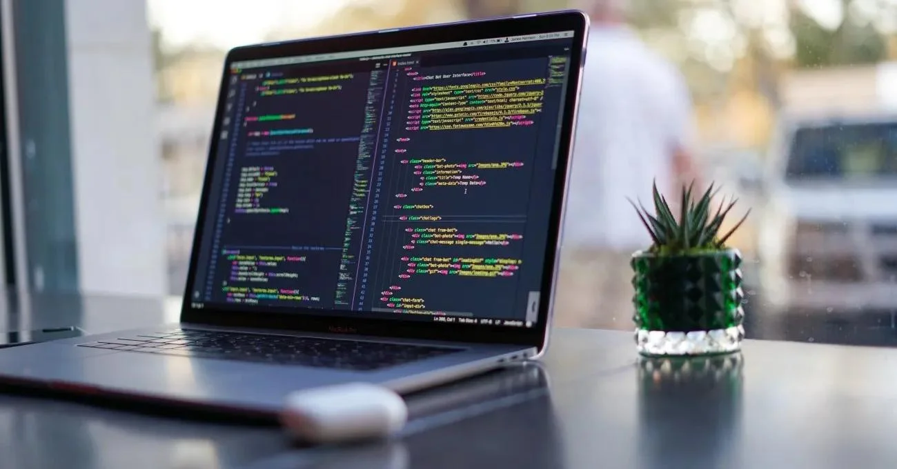 15+ Best Sites To Hire JavaScript Developers (2024 Review)