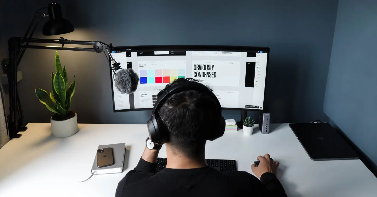 What Does A User Interface Designer Do? An Expert Explains