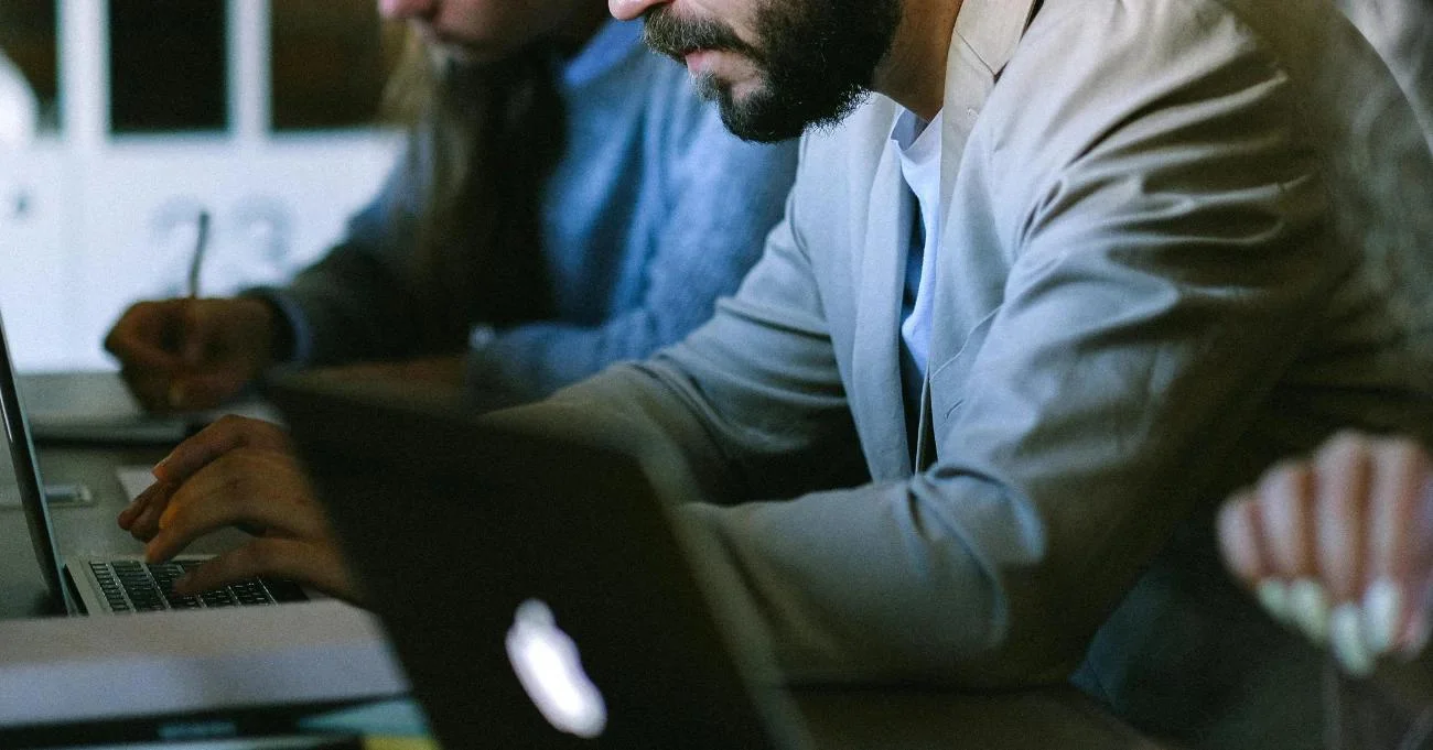 Choosing the Right IT Staffing and Consulting Services: Our Top 6