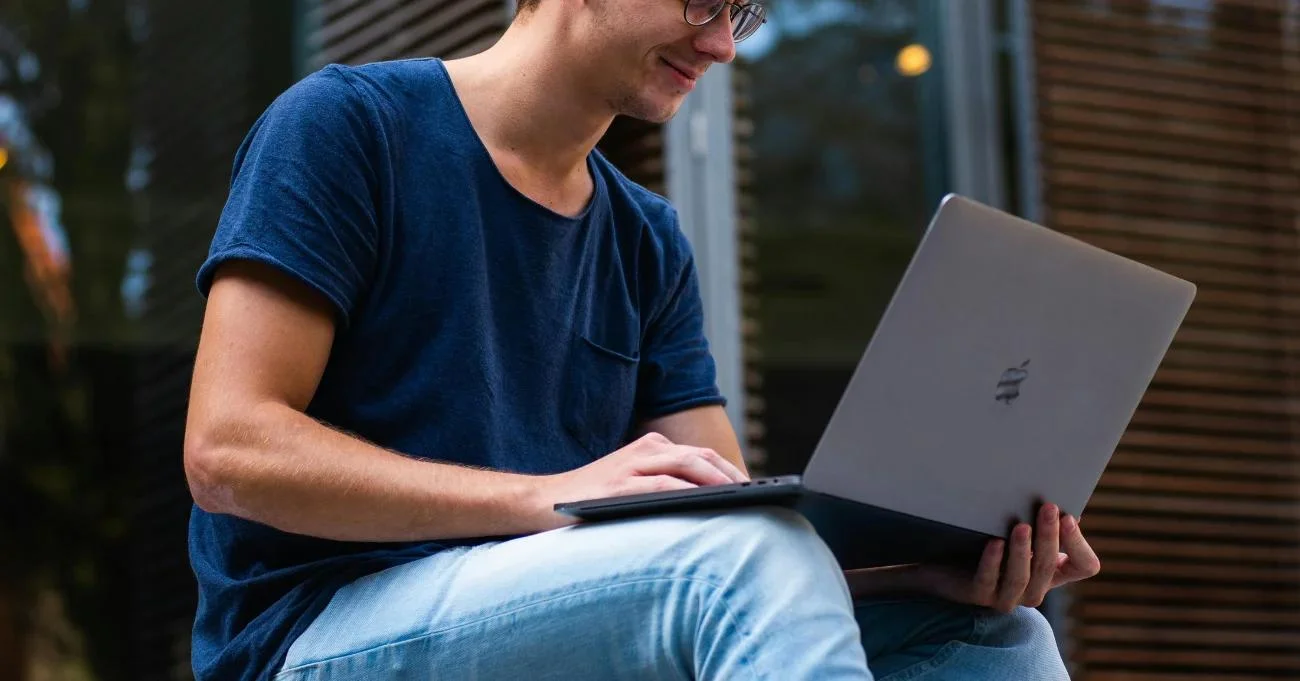 What Is A Junior Frontend Developer? Key Traits