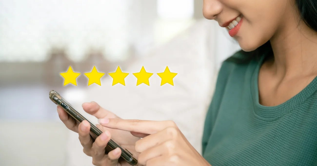 Using AI to Improve Customer Experience: 7 Examples for 2025